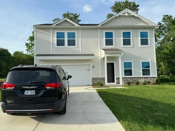 151 Salute Cir, Martinsburg, WV