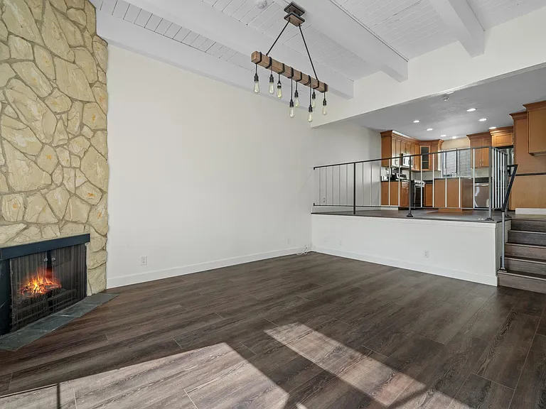 2520 Ruhland Ave #D — Photo 5