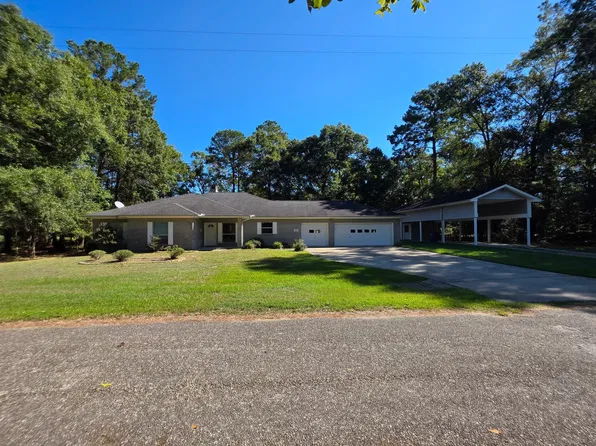 210 Hickory Dr, Village Mills, TX 77663