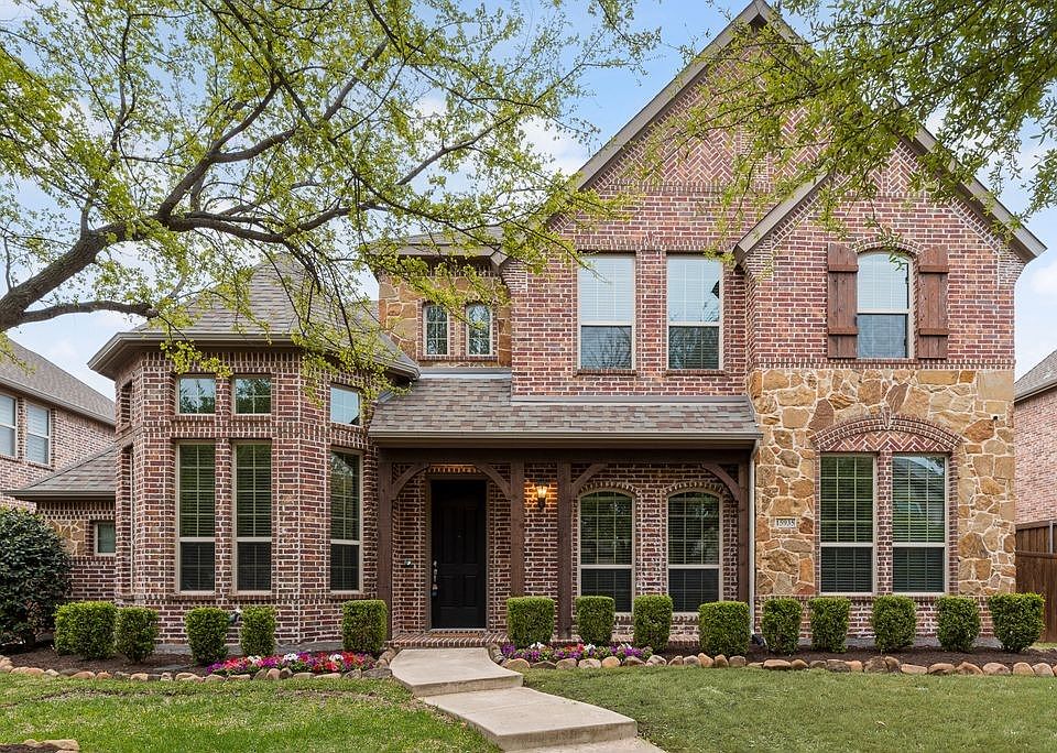 1st image of 15935 Willowbrook Ln