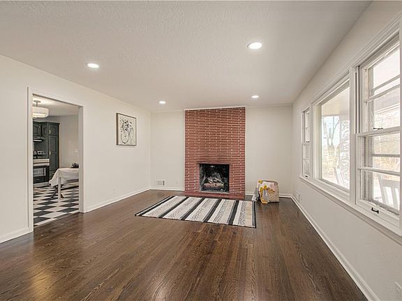 2nd image of 7800 Booth Ave