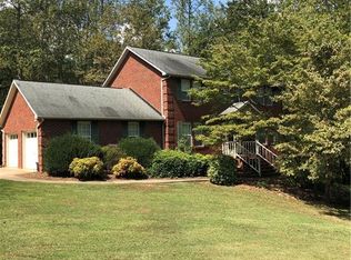 386 Cody Dr, Thomasville, NC 27360
