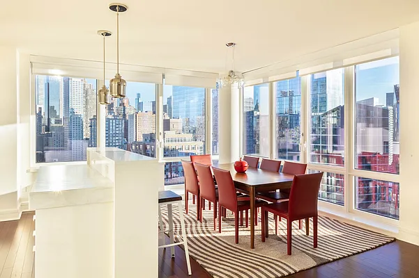 Rented by Compass | media 20