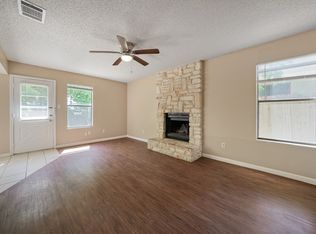 14203 Sussman Ct APT B, Austin, TX 78728