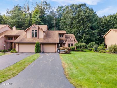 4042 Georgetown Square, Schenectady, NY, 12303