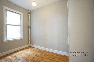 Rented by Rennit Inc.