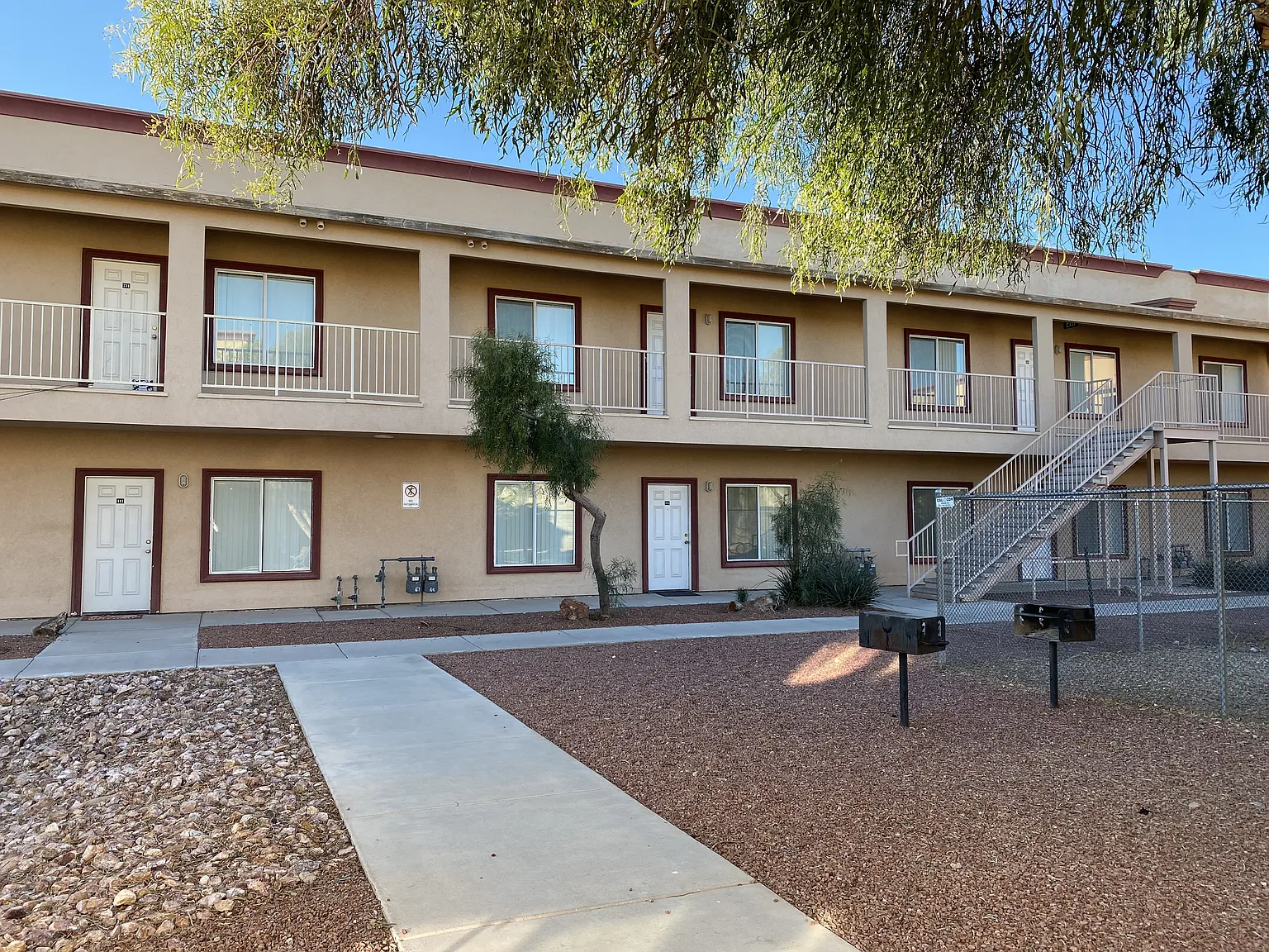 1627 Havasupai Dr (Happy 95, LLC) — Photo 2