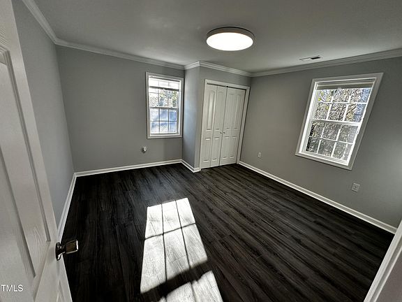 2nd image of 610 School St