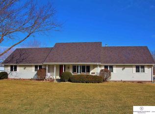 21350 Bonanza Blvd, Elkhorn, NE 68022
