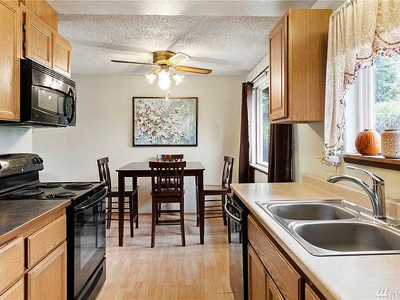 5th image of 12410 134th Street Ct E