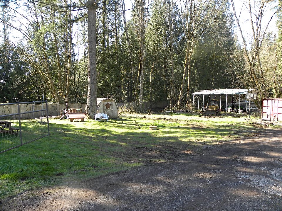2nd image of 11714 NE 202nd Ave
