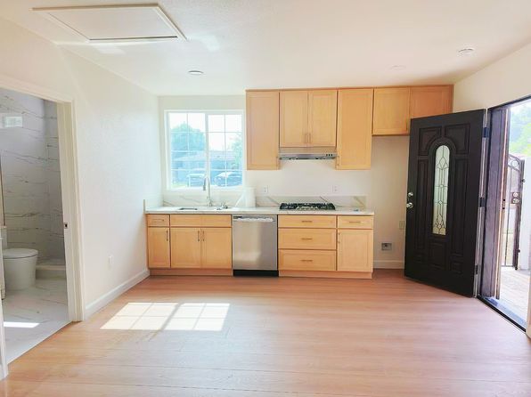 631 E Chester Rd
