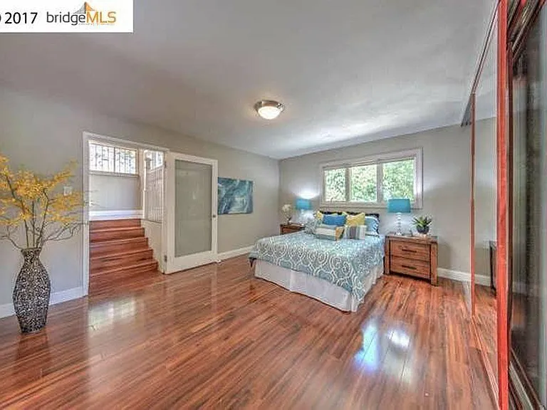 20655 Almaden Rd — Photo 7