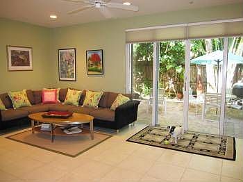 3rd image of 4030 La Playa Blvd