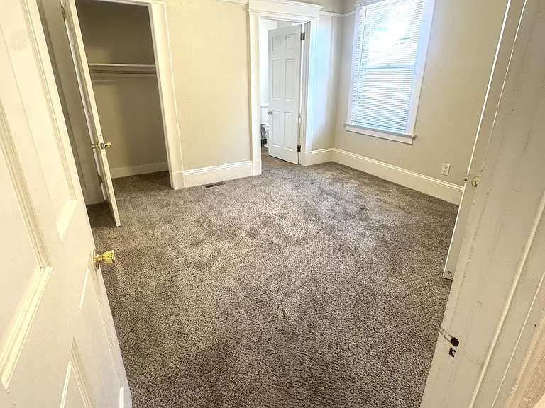 75 S 7th St #75 — Photo 9
