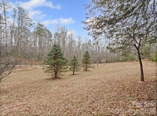 1526 Bills Creek Rd, Lake Lure, NC 28746