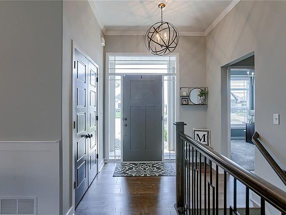 2nd image of 1806 Red Orchard Dr