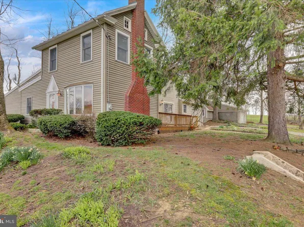 54 Snyder Dr, Robesonia, PA 19551