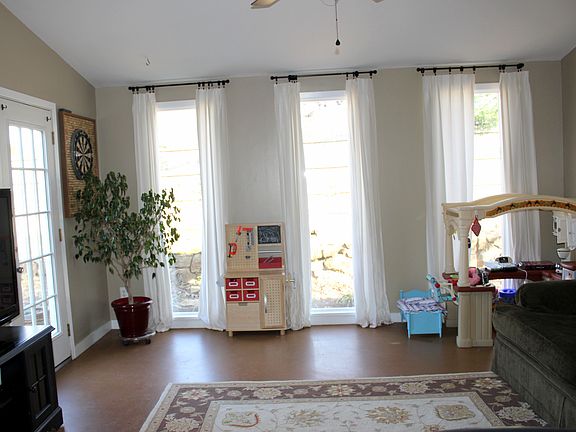 Bonus play room/man cave