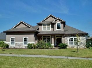 673 Reflection Cove Rd, Jacksonville, FL 32218