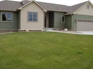 1106 Northwood Cir, Huxley, IA 50124