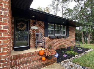 90 Hickory Ln, Bayville, NJ 08721