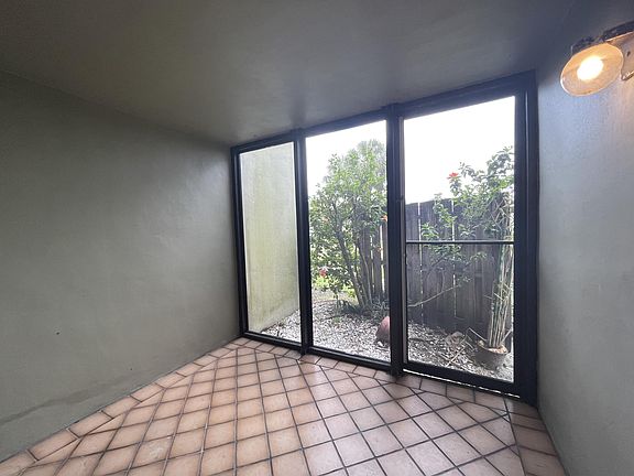5th image of 210 Lake Pointe Dr APT 107