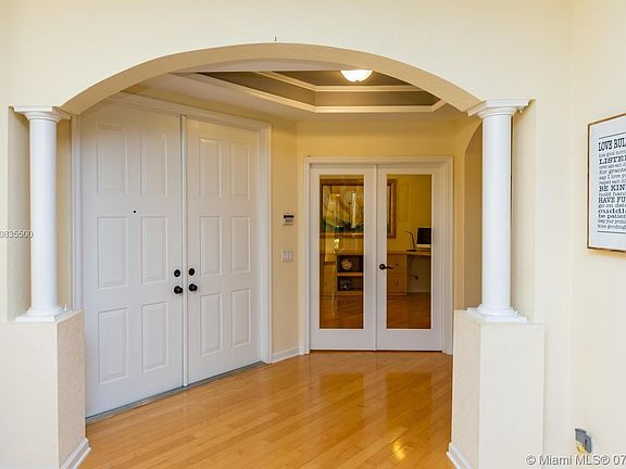 4th image of 1502 Passion Vine Cir #23-2