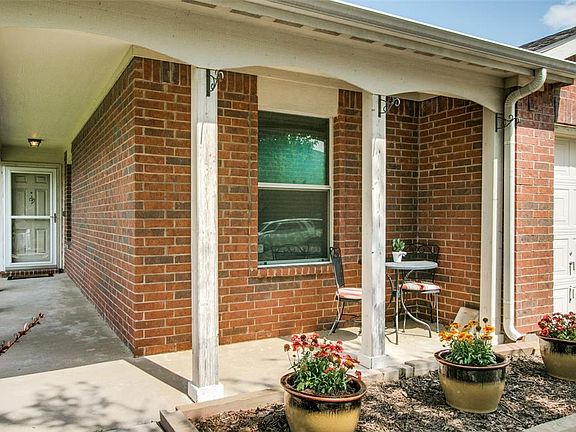 4th image of 4509 Napa Valley Dr