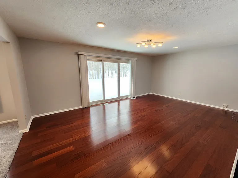 6960 Carriage Hill Dr #102 — Photo 6