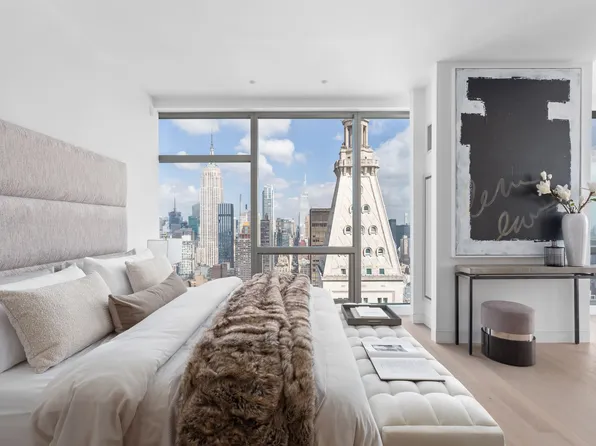 23 East 22nd Street image 13 of 30