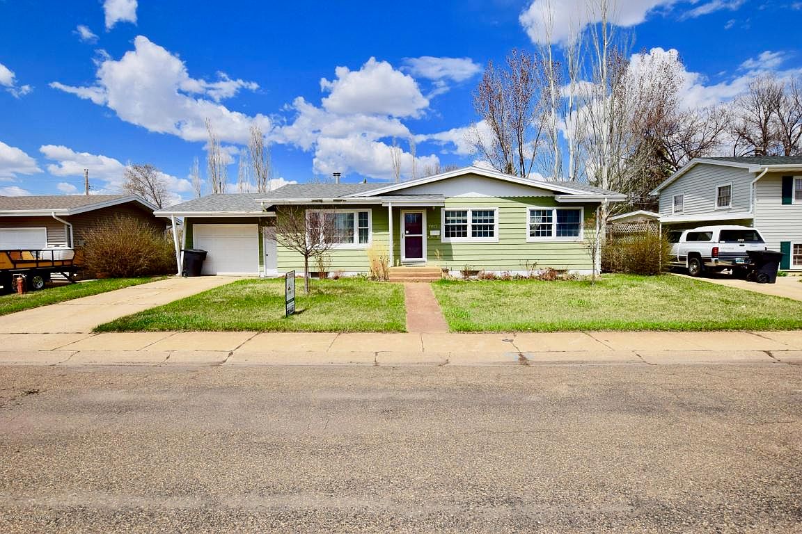 1110 Foster Dr, Dickinson, ND 58601 Zillow