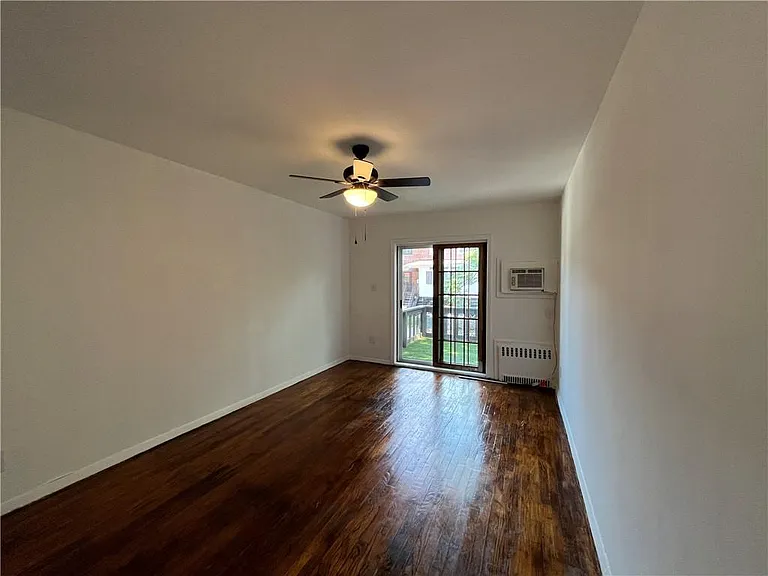 2077 E 54th St #2 — Photo 9