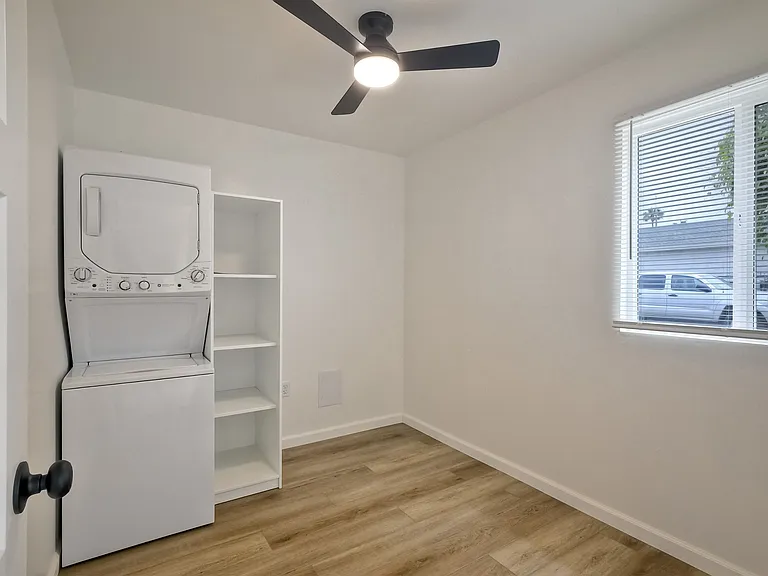 209 Surfrider Way - Unit E — Photo 10
