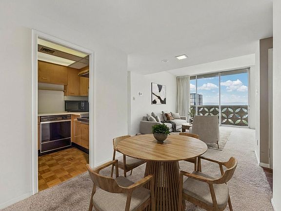 4th image of 1801 Lavaca St APT 14K