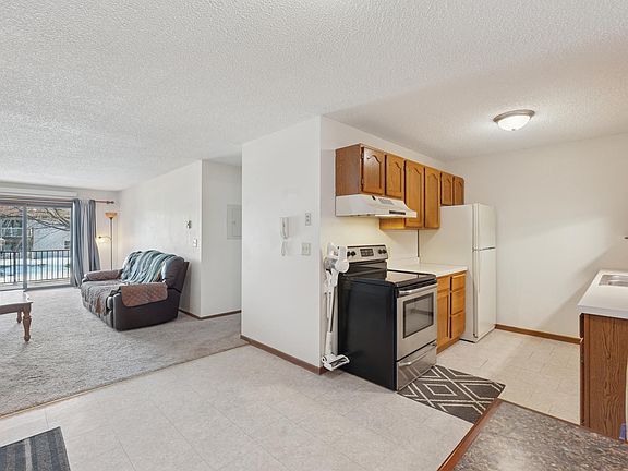 5th image of 3125 Cory Ln APT 208