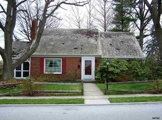 153 George St, Hanover, PA 17331