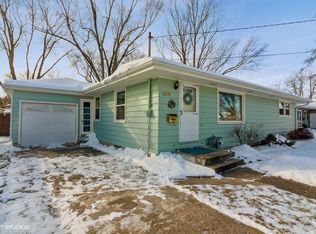 805 Webster St, Oregon, IL 61061