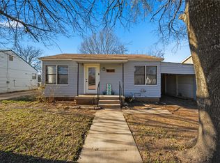 1503 W 10th St, Mc Gregor, TX 76657