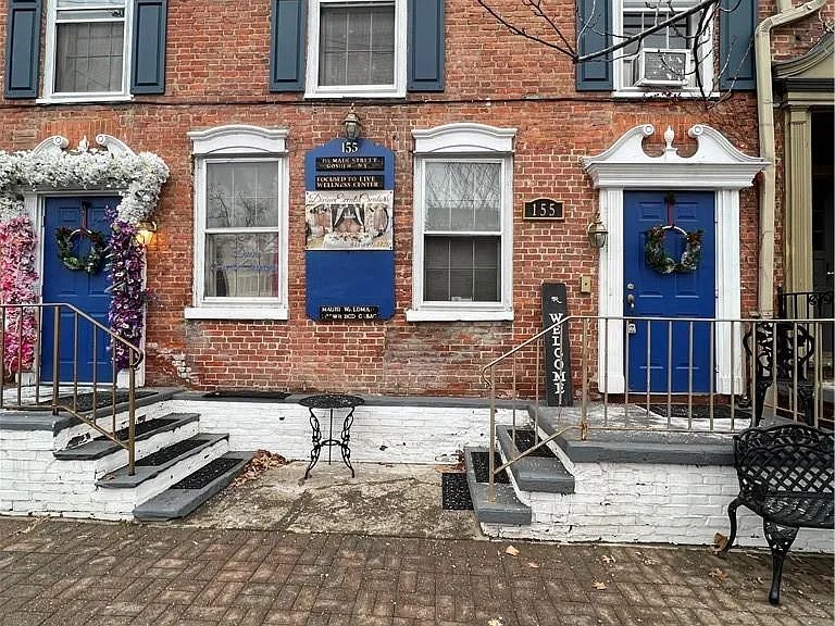 155 Main St #6 — Photo 1
