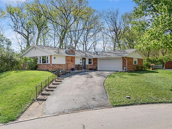 2nd image of 6182 Teagarden Cir