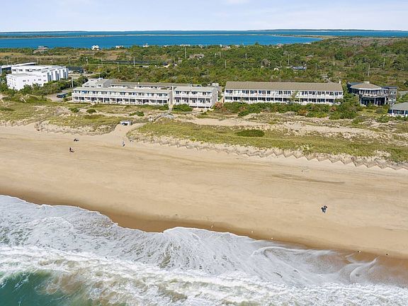 4th image of 2166 Montauk Hwy