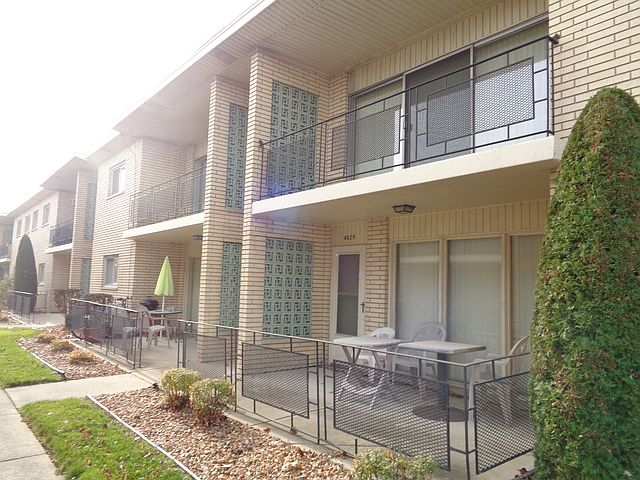 1st image of 4631 W 95th St APT 2N