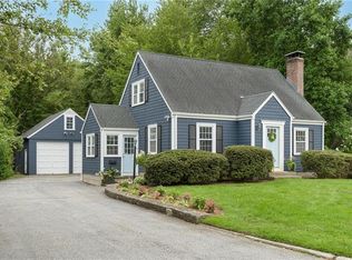 126 Anoka Ave, Barrington, RI 02806