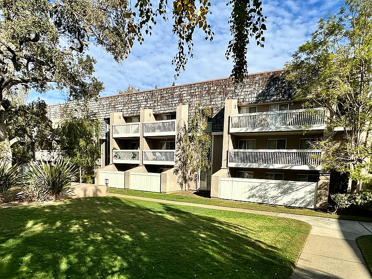 675 Sharon Park Dr #110 — Photo 1