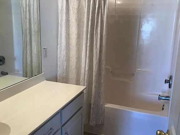 3rd image of 9330 Longstone Ln