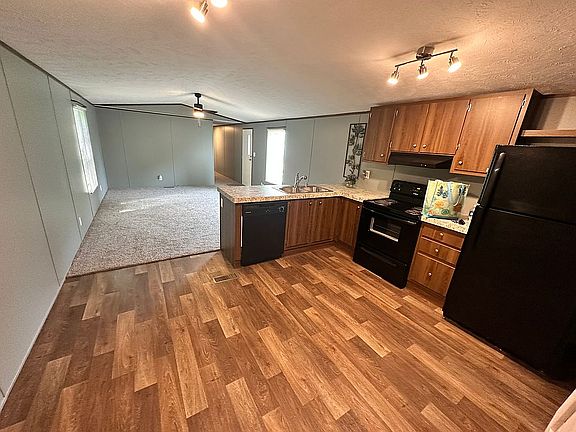 2nd image of 78 Dunsinane Dr