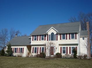 5 Cobb Ln, Littleton, MA 01460