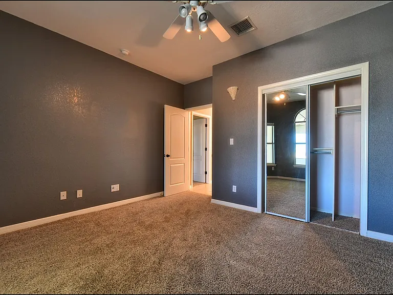 6123 La Posta Dr — Photo 33