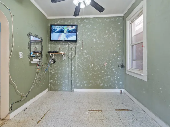 100-30 Martense Avenue image 19 of 36